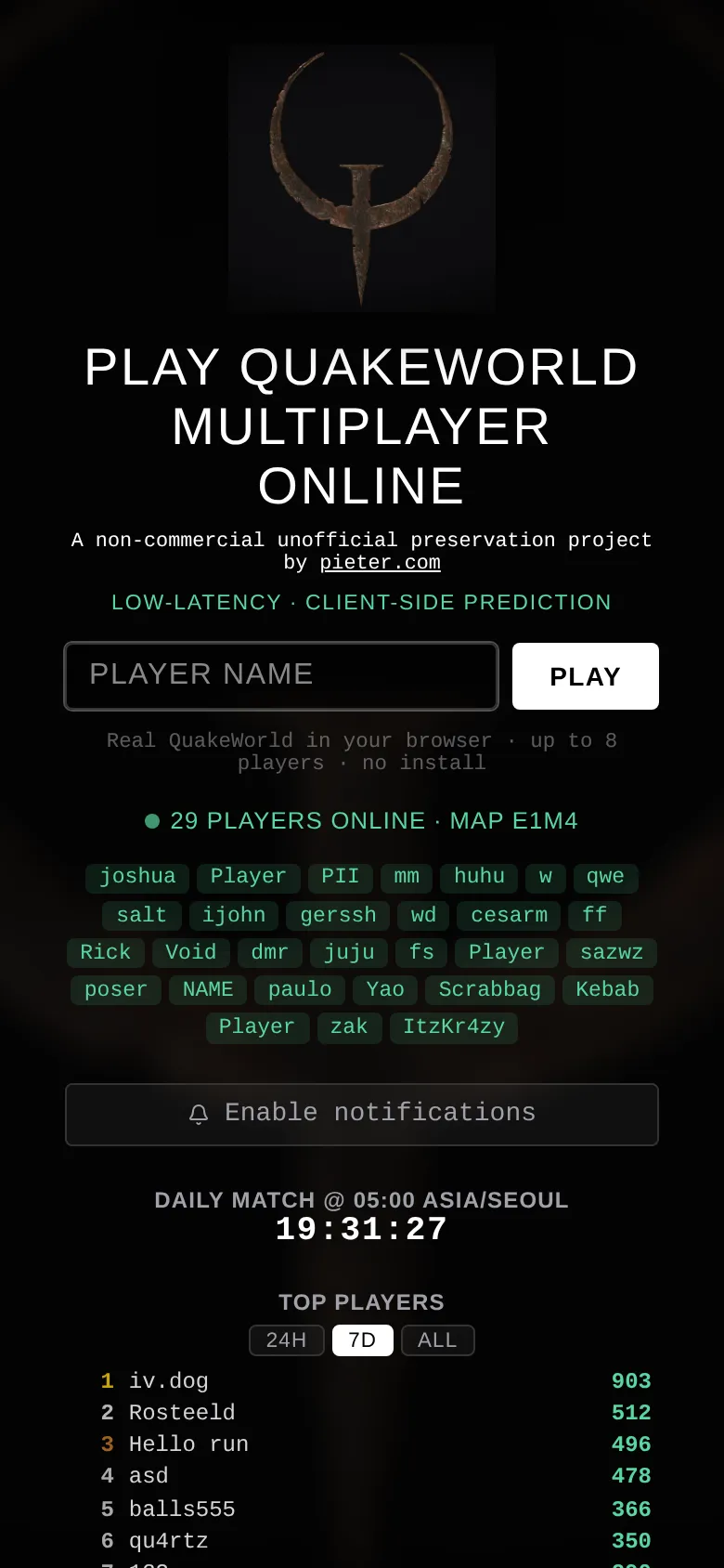q1.pieter.com 화면 — QuakeWorld 접속 창에 29명 접속 중 표시와 맵 E1M4, 상위 플레이어 랭킹판이 함께 보인다